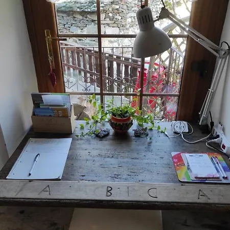 Casa Del Cios Calda E Intima Casetta Immersa Nel Delle Montagne Alpe Basciumo