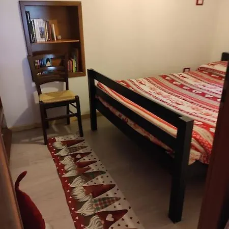 Casa Del Cios Calda E Intima Casetta Immersa Nel Delle Montagne