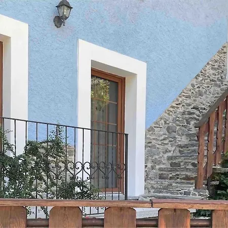 Semesterbostad Casa Del Cios Calda E Intima Casetta Immersa Nel Delle Montagne *