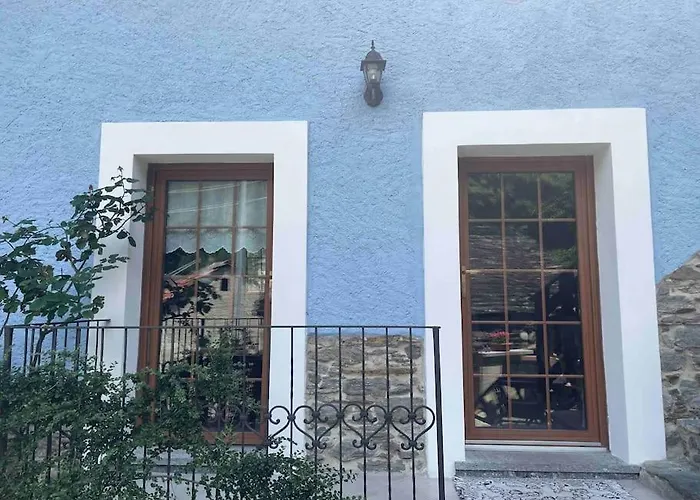 Casa Del Cios Calda E Intima Casetta Immersa Nel Delle Montagne Feriehus Alpe Basciumo