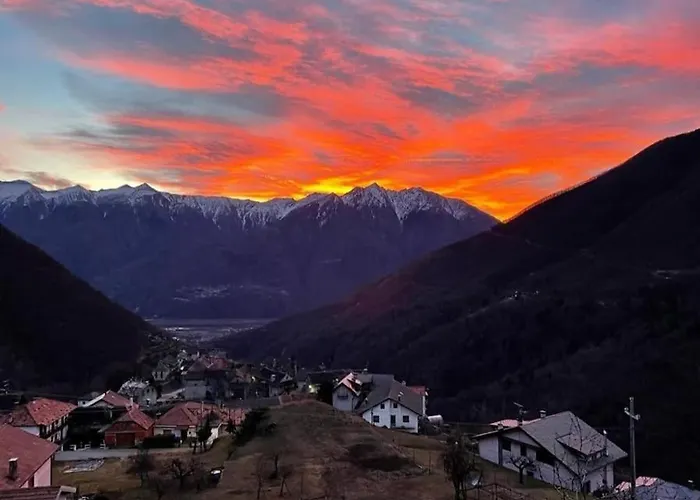 Semesterbostad Casa Del Cios Calda E Intima Casetta Immersa Nel Delle Montagne *